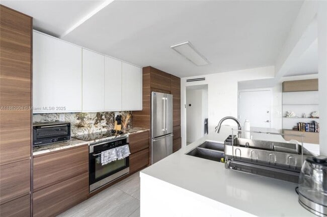 Building Photo - 2 bedroom in North Miami Beach FL 33160