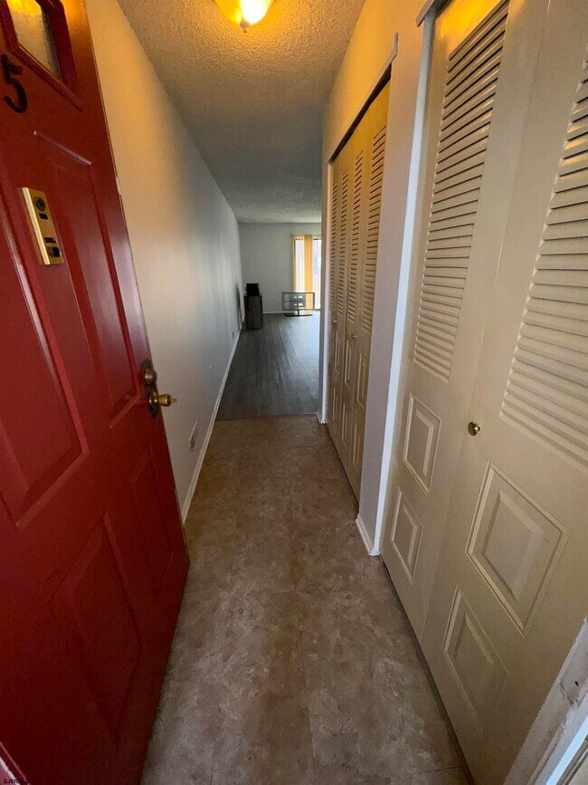 Foto del edificio - 75 Liberty Ct