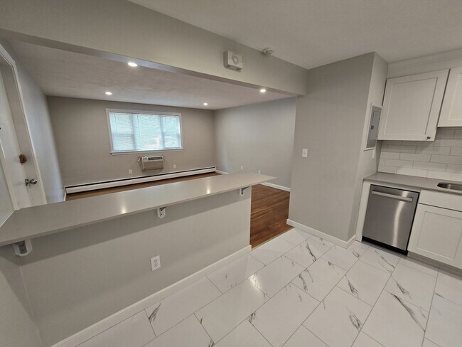 Foto del edificio - 1397 Furnace Brook Pkwy