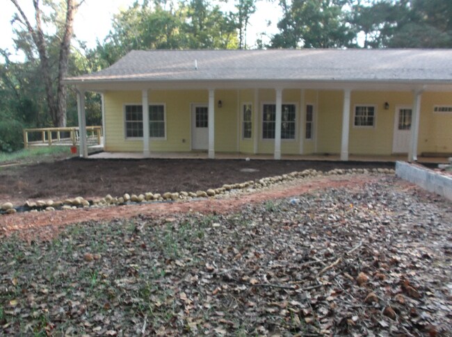 Foto del edificio - 7440 Bells Ferry Rd