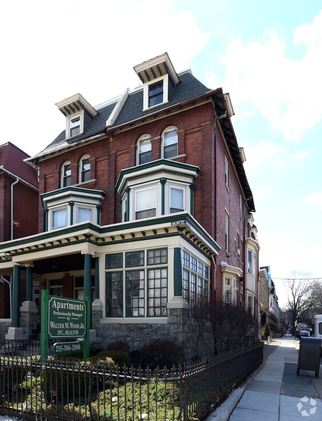 Primary Photo - 4324 Walnut St