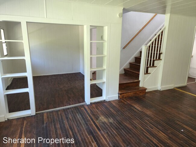 Building Photo - 3 br, 1 bath House - 36 N. Rodney Dr.