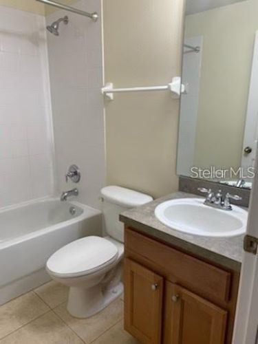 Building Photo - 2060 Cypress Bay Blvd