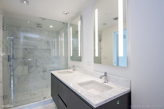 Building Photo - 2 br, 2.5 bath  - 1451 Brickell Ave Unit 1403