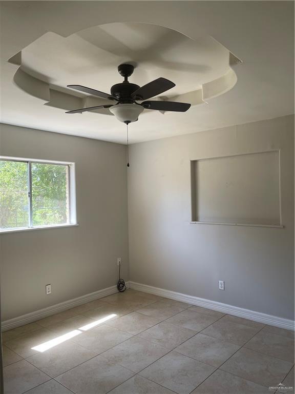 Building Photo - 1101 S 4th Ave