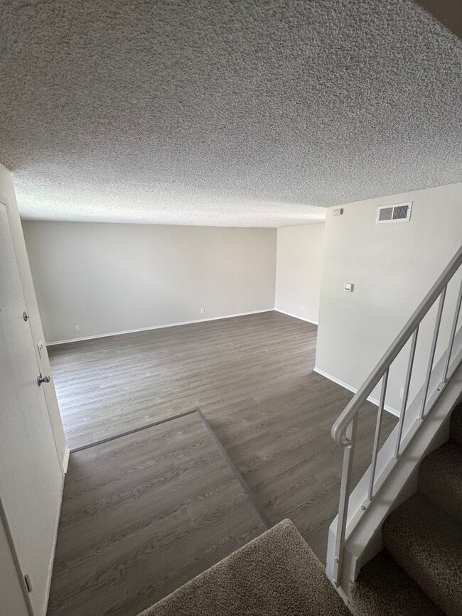 Building Photo - COMING SOON! 3 Bed + 1.5 Bath Townhouse