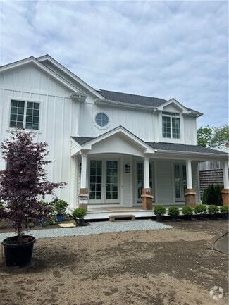 Building Photo - 209 Rhode Island Ave