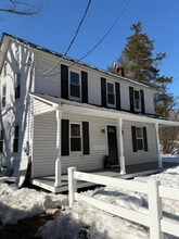 Building Photo - 838 Hallet Rd