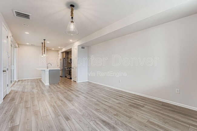 Building Photo - 18193 E 96th Ave