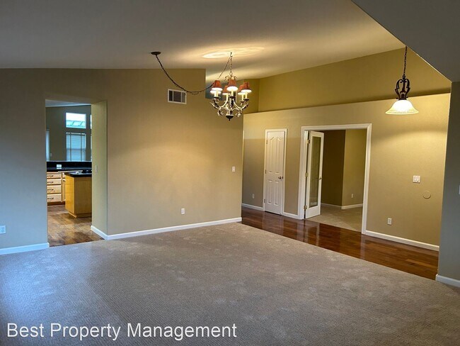 Foto del edificio - 3 br, 2.5 bath House - 5403 Cherokee Way