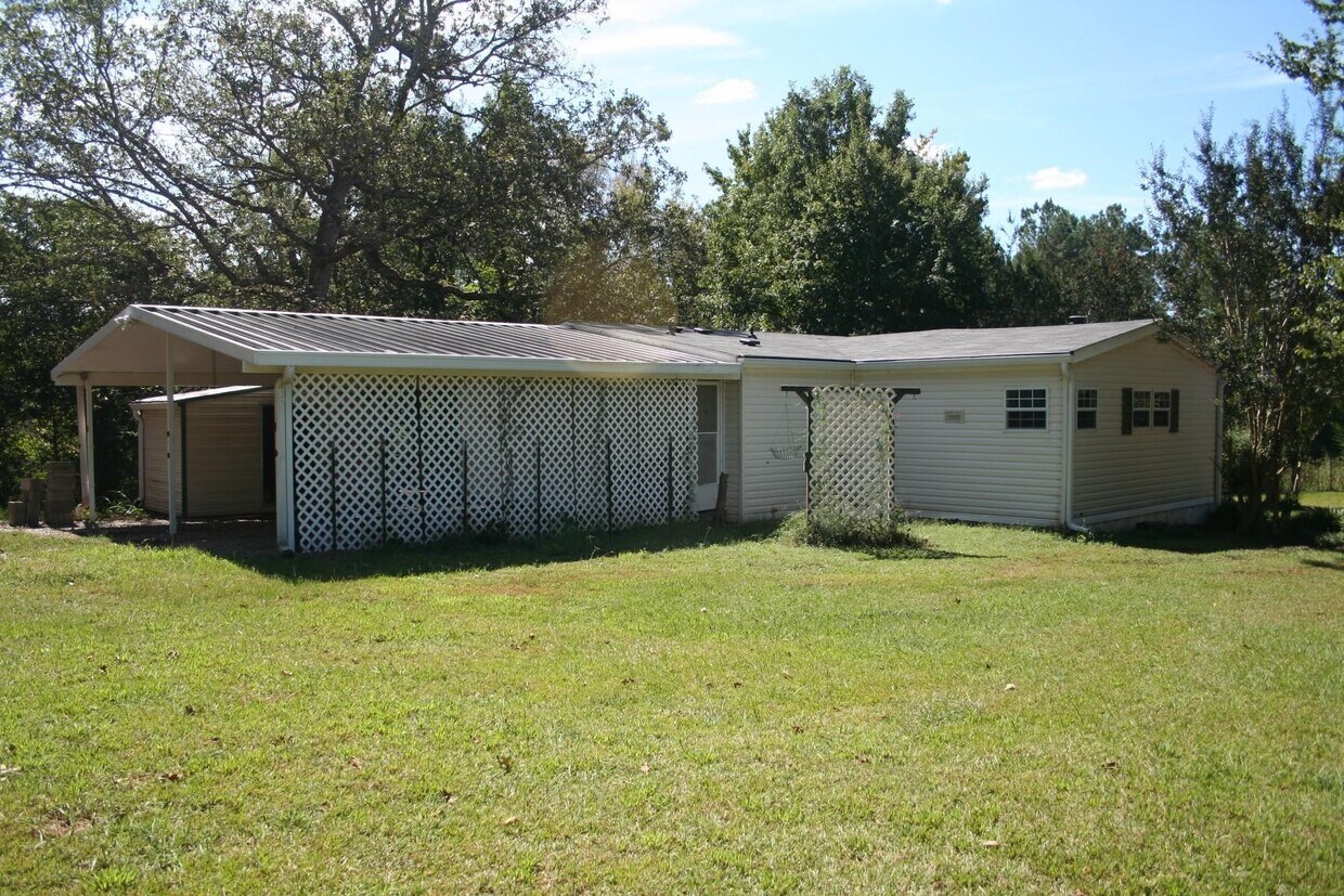 Primary Photo - 764 Harmony Rd