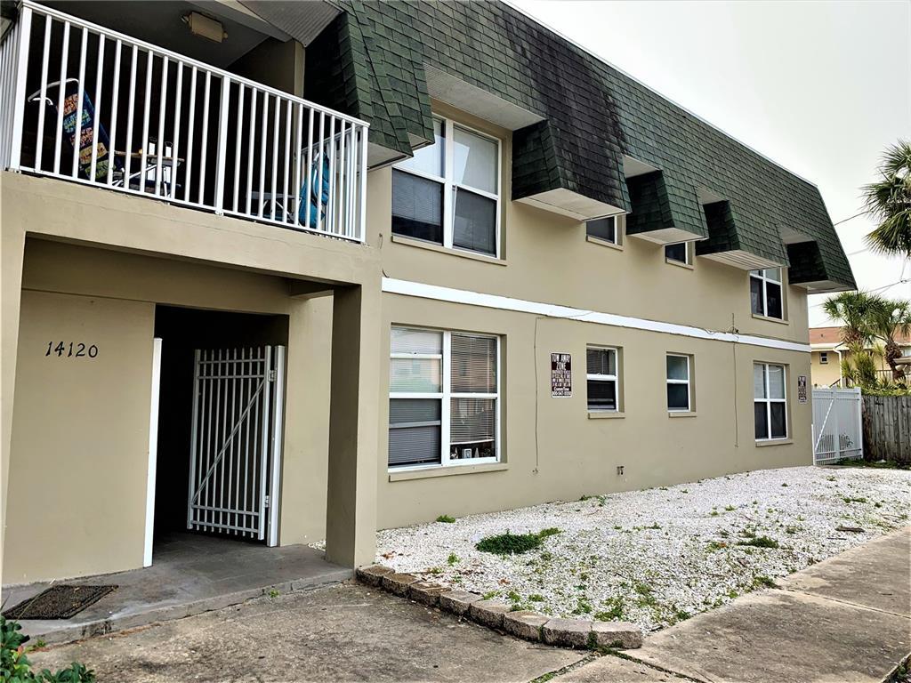 14120 Palm St Unit 203, Madeira Beach, FL 33708 Room for Rent in