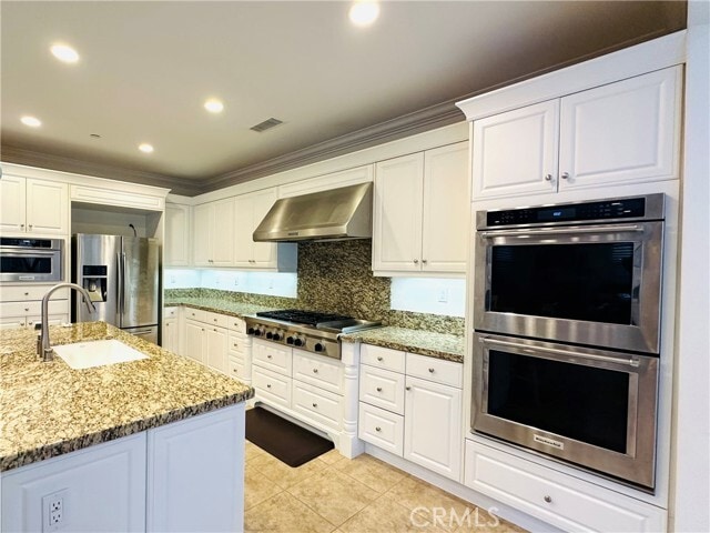 Building Photo - 84 Hazelton