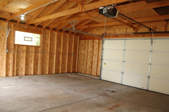 Building Photo - 2357 S 55th St