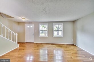 Building Photo - 11141 Captain's Walk Ct