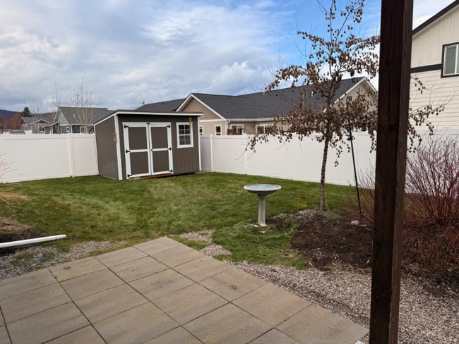 Building Photo - 240 Triple Creek Dr