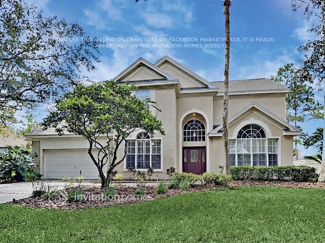 Foto principal - 8709 Hidden Green Ln