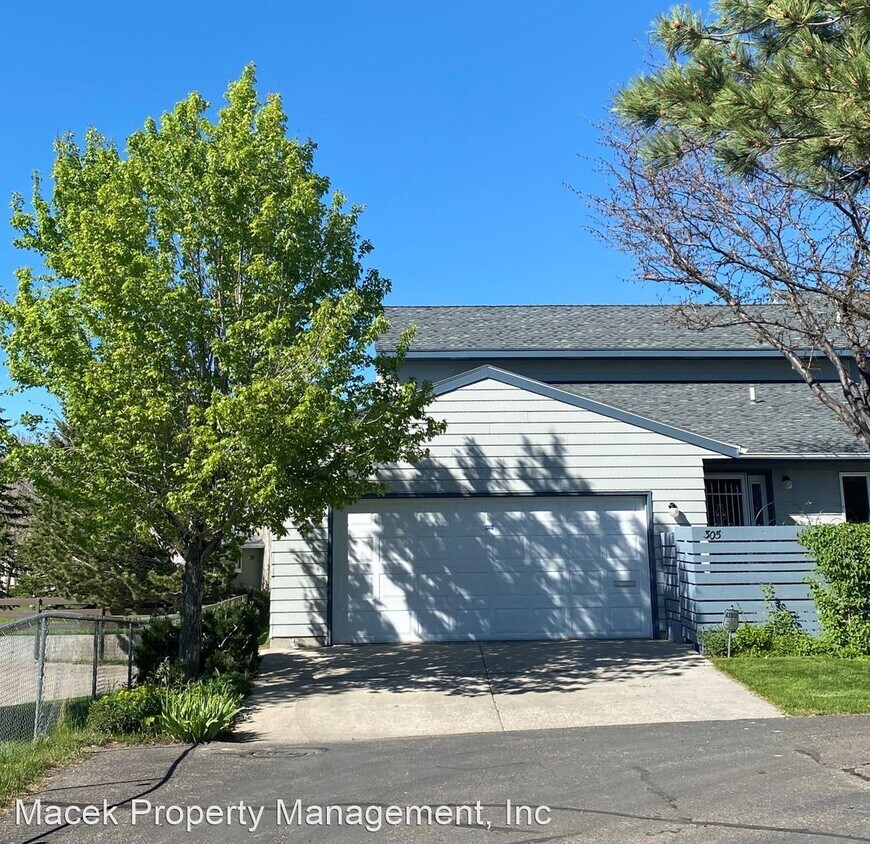 Foto principal - 3 br, 2 bath House - 305 Heather Lane