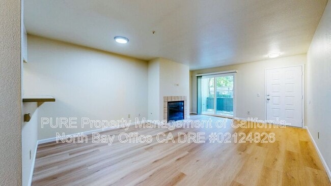 Building Photo - 1450 E Cotati Ave