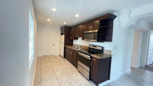 Building Photo - 1442 NW 61st St