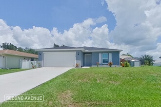 Building Photo - 21500 Seaton Ave