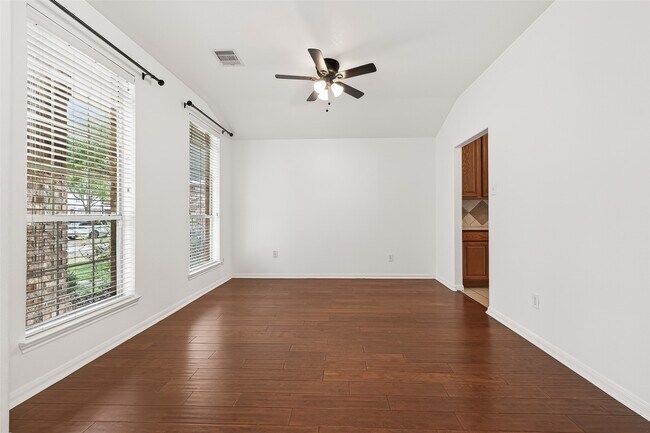 Foto del edificio - 2638 Marquette Trail