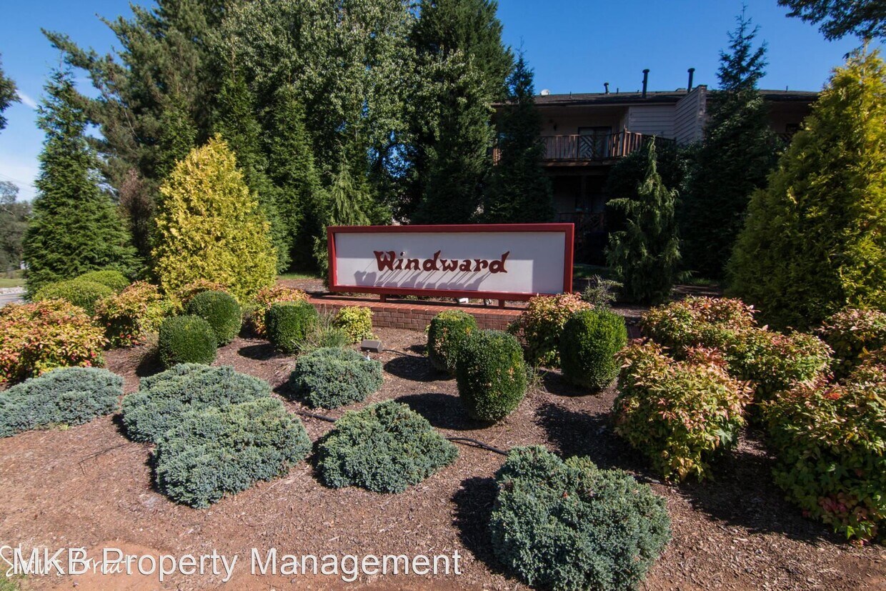 Primary Photo - 2 br, 2 bath House - 307 Windward Dr.