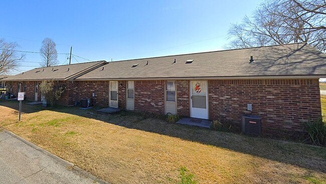 Foto del edificio - 425 Memorial Dr