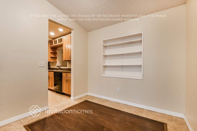 Building Photo - 400 Ranch Trail