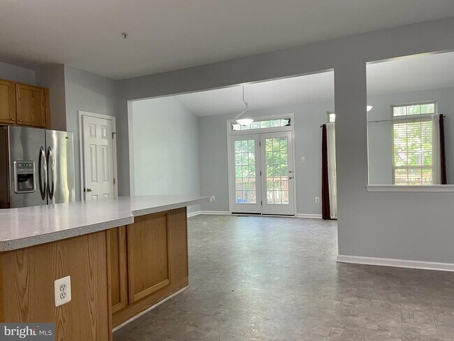 Building Photo - 2208 Barnet Ct