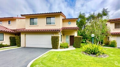 Building Photo - 1718 Tecalote Dr