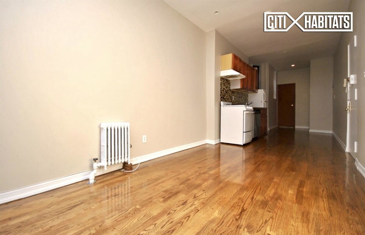 Foto del edificio - 507 E 81st St