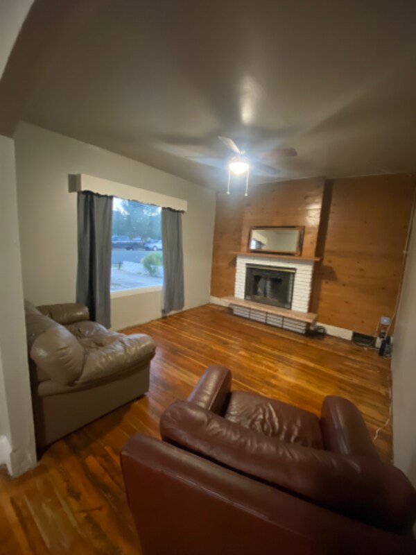 Building Photo - 177 E 100 N