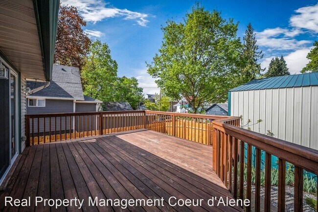 Foto del edificio - 4 br, 2 bath House - 721 N A st.