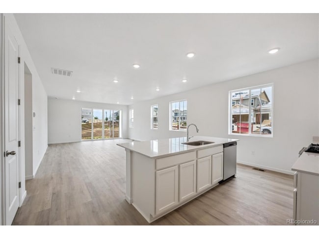 Photo - 610 Douglas Fir Pl House