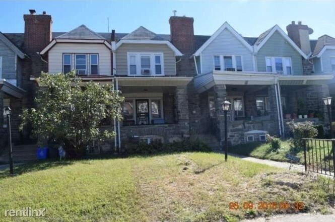 Primary Photo - 2442 77th Ave