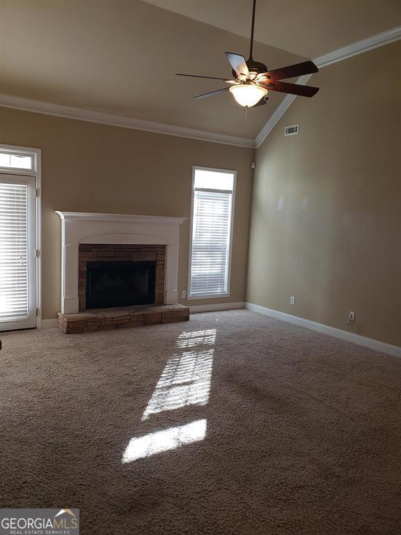 Foto del edificio - 426 Stillwood Dr