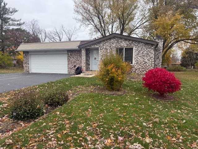 Building Photo - 22172 W Pineview Dr