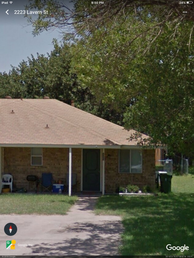 Building Photo - 2223 Lavern St