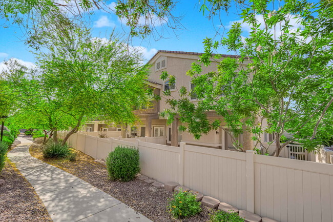 Building Photo - Living here is like taking a deep breath f...