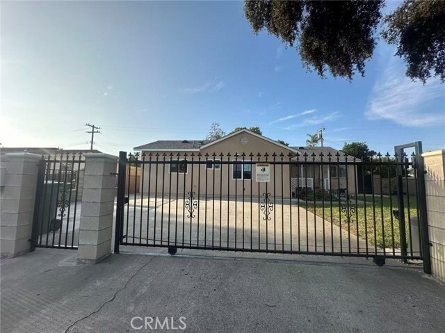 Primary Photo - 0 S Evanwood Ave