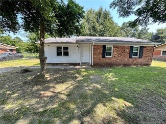 Building Photo - 6539 Amanda Cir