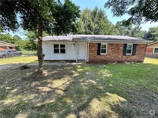 Building Photo - 6539 Amanda Cir