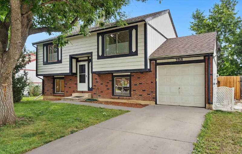 Primary Photo - 3918 Asbury Dr