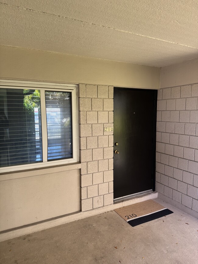 Building Photo - 3232 S Macdill Ave