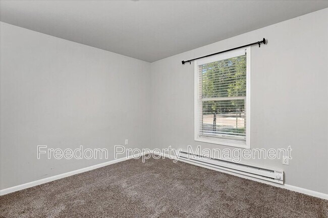 Foto del edificio - 420 S Garland St