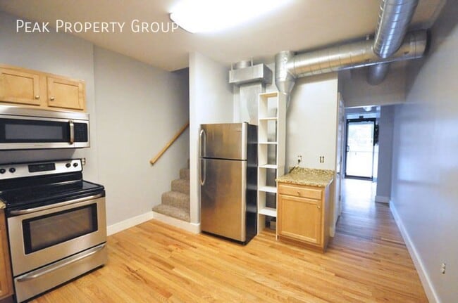 Building Photo - Available Fall 2024! 2 Bedroom Townhome Lo...