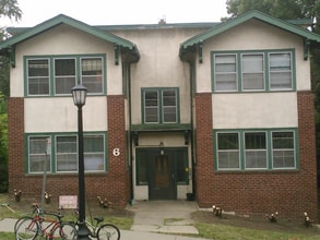 Building Photo - 6 Barton Ave SE