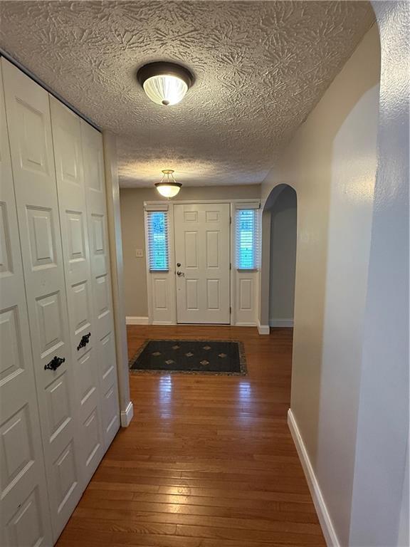 Building Photo - 140 Roswell Farms Ct