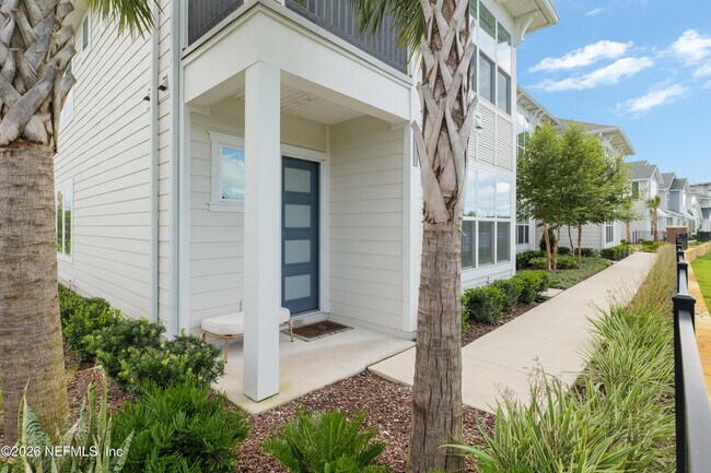 Foto del edificio - 16 Sewall Ln